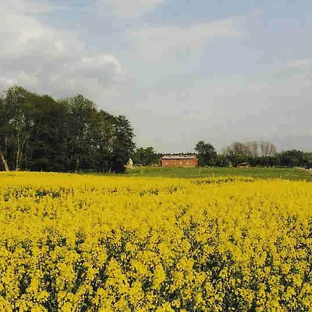 شقة Landhaus Questin