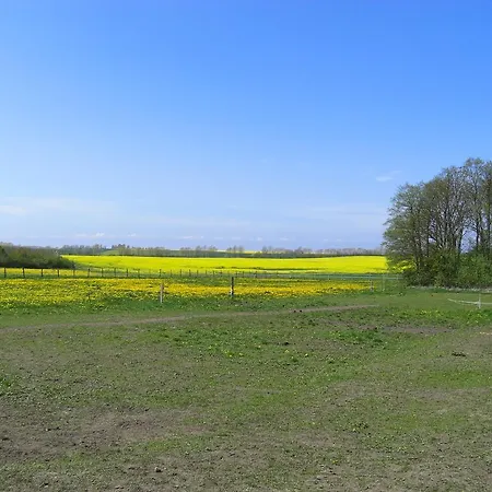 شقة Landhaus Questin *